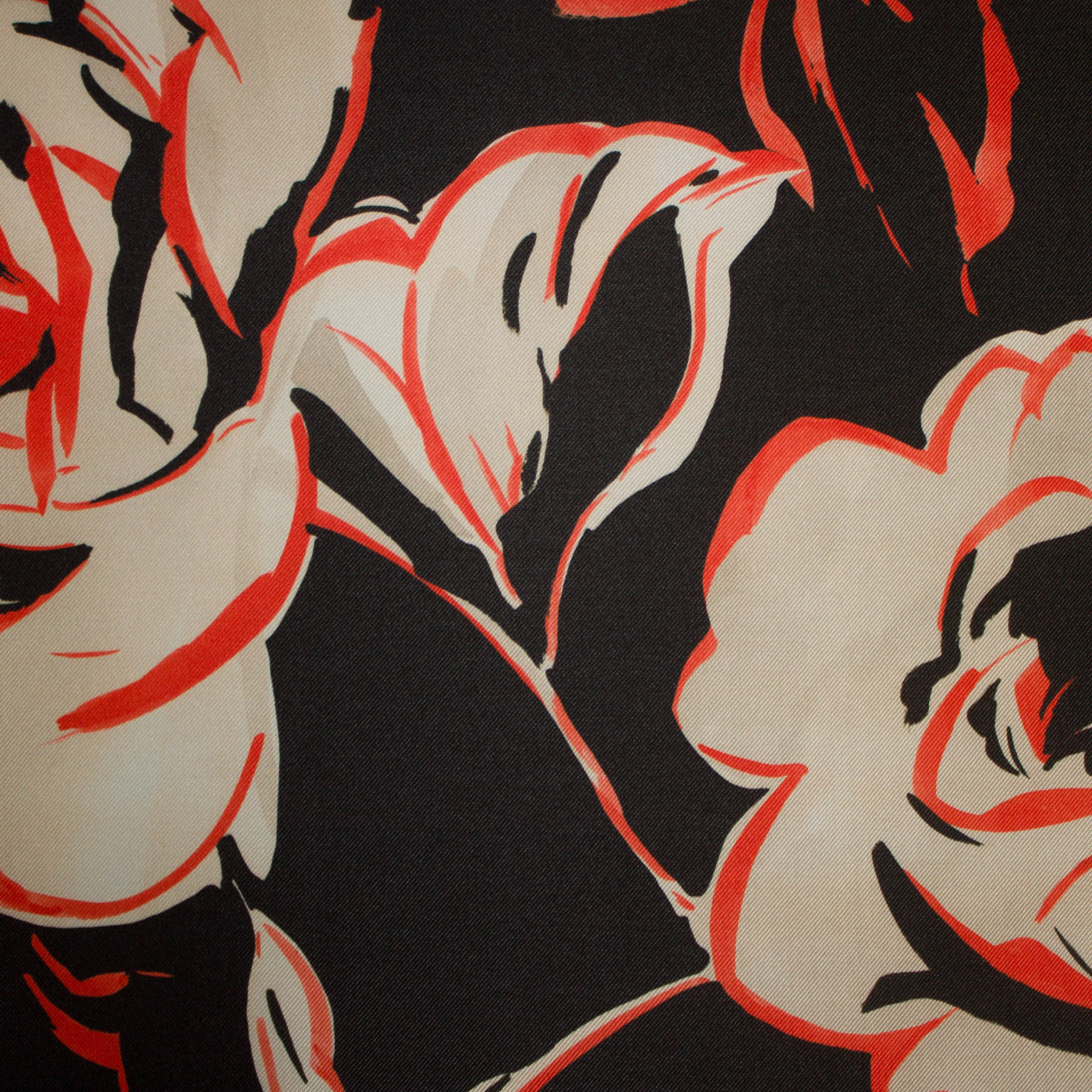 Polyester satijn bruin met rozen en oranje accenten - Lorré